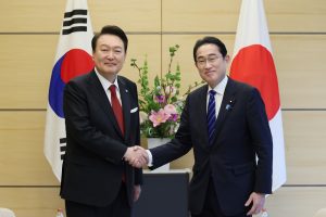 Japan and South Korea to continue discussions over export controls
