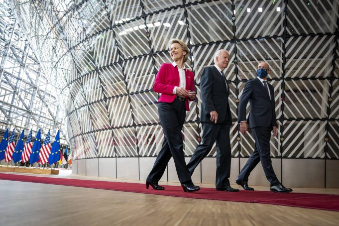 Ukraine war drives the US, EU deal to undercut Russian energy