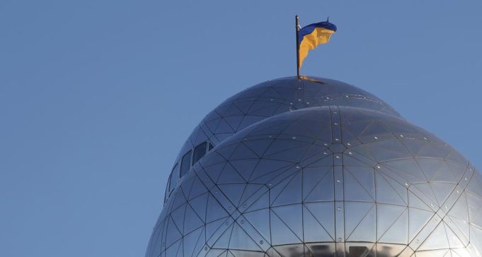 EU and UK hit Russia with wider sanctions that target luxury