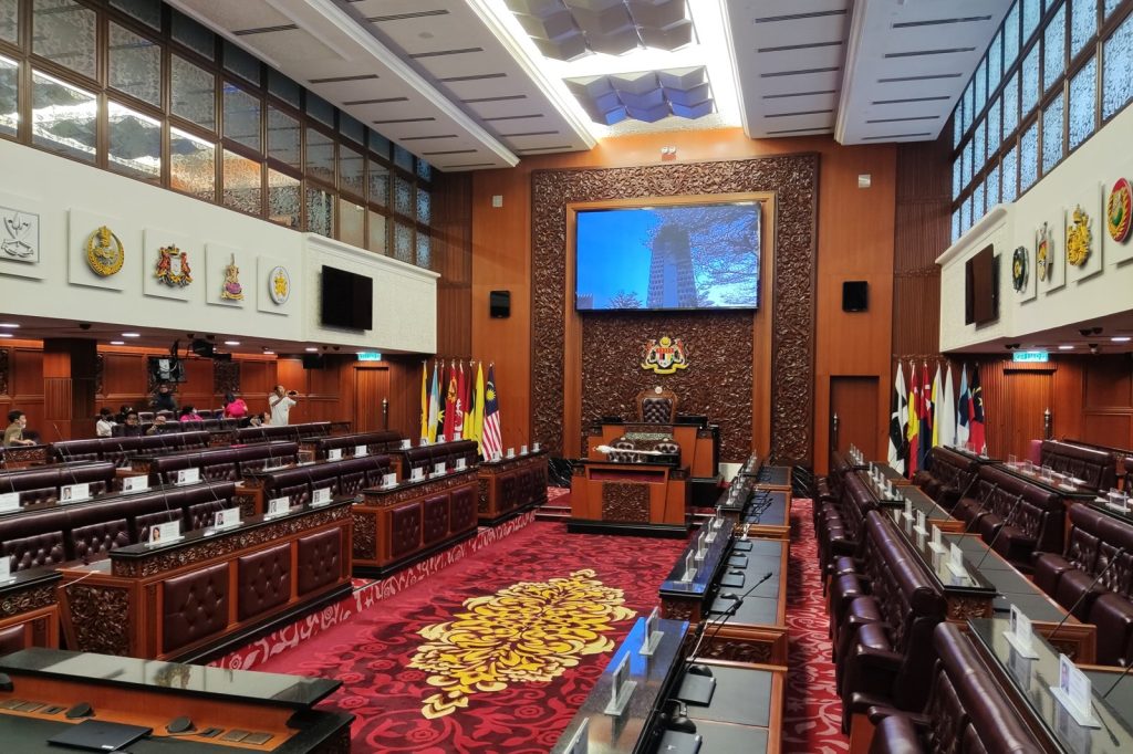 Malaysia\u2019s AI Regulation Bill Draws Praise and Criticism