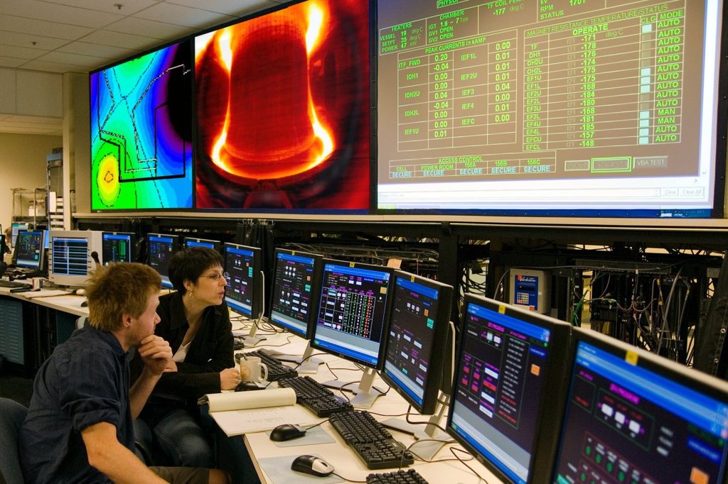 Dragos trains AI assistant on decade of OT data to counter skills shortage