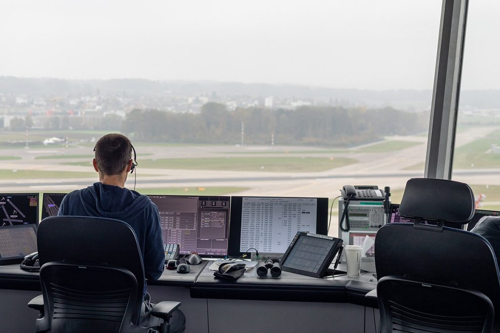 FAA awards software and AI contract for air traffic control upgrade