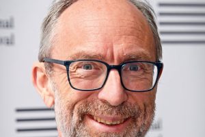 Wikipedia co-founder says AI still hallucinates, blocks editing bots