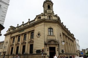 Lloyds Staff Complete 400,000 AI Courses Since January