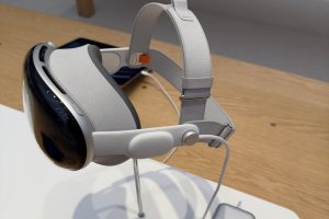 Economic Stakes: Apple and OpenAI’s Market Positions in AI Hardware