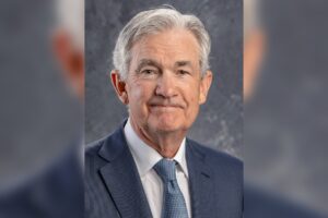Federal Reserve Chair Powell Warns of AI Bubble Risks
