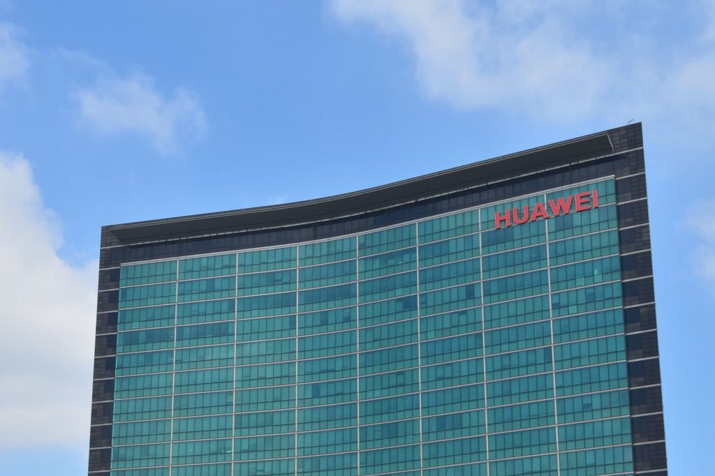 Chinas Free AI Models Echo Huawei Playbook as US Weighs Sanctions