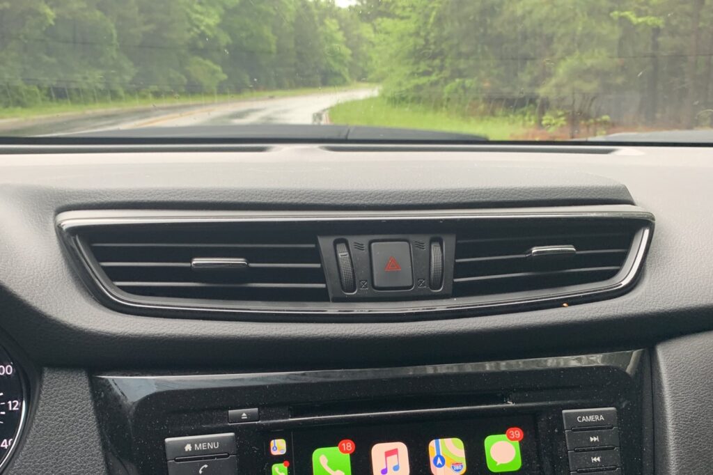 Which Major Chatbot Apps Work With CarPlay?