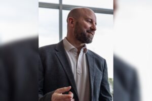Meta Elevates AI as Top Priority Under Bosworth’s Leadership