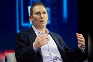 Amazon Unveils Q AI Assistant Built on AWS Cloud Infrastructure