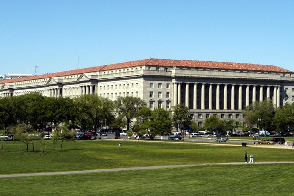 US Agencies Report Chinese AI Firms Copied US Models