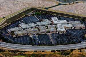 Meta Reality Labs Loses $16.6B in 2024 Despite AI Push