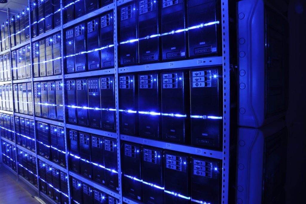 Big Tech Turns to Debt Markets to Fund AI Data Center Boom