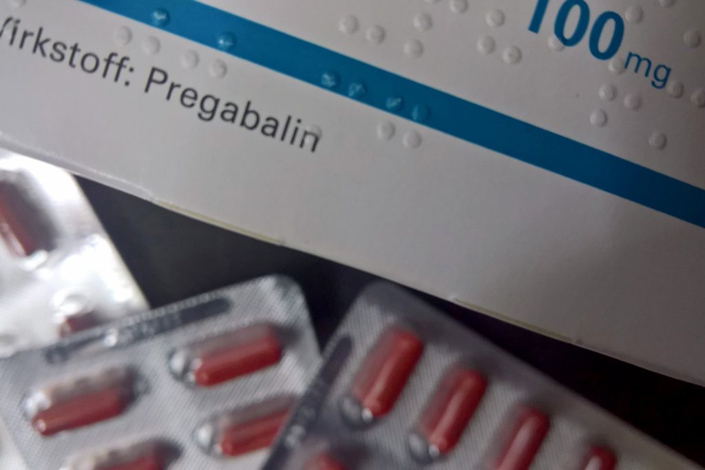 AI Chatbots Fail Safety Warnings When Patients Ask About Pregabalin