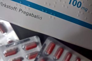 AI Chatbots Fail Safety Warnings When Patients Ask About Pregabalin