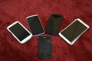 Global mobile phone sales drop to 14-year low as consumers delay upgrades amid economic uncertainty