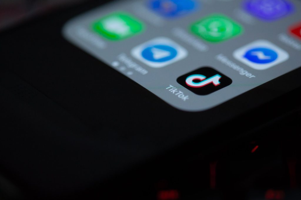 TikTok launches AI tools to streamline ad campaigns and boost in-app shopping