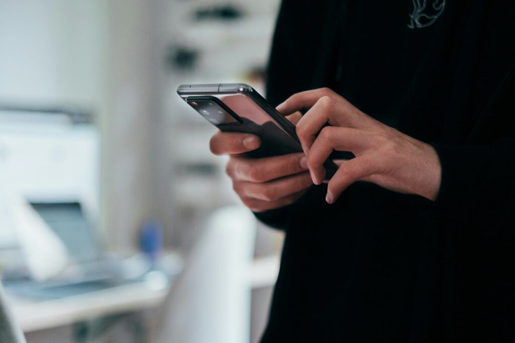 How to Configure AI Agents to Prevent Data Leakage While Maintaining Functionality